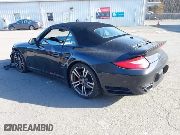✅ 2012 Porsche 911 Turbo S • VIN: WP0CD2A96CS773400 • Lot: 43869466. Listed on IAAI with 29,216 mi. Free auction sales archive from the USA and detailed vehicle history report at DreamBid. Image 3.
