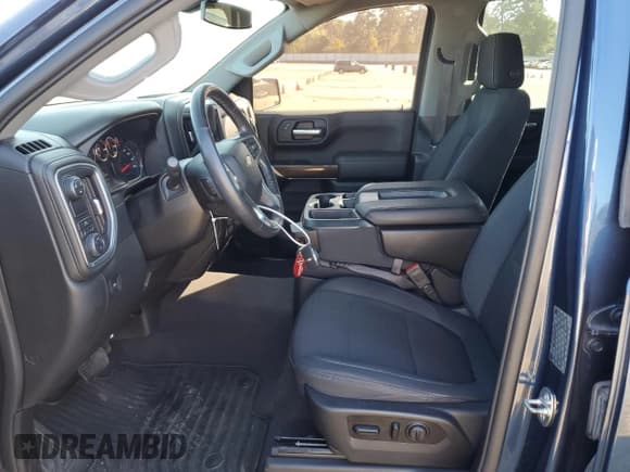 ✅ 2019 Chevrolet Silverado 1500 LT • VIN: 1GCPWCED0KZ254980 • Lot: 78074804. Wystawiony na Copart z przebiegiem 68 425 mil. Bezpłatny archiwum sprzedaży aukcyjnych z USA i szczegółowy raport historii pojazdu na DreamBid. Zdjęcie 7.