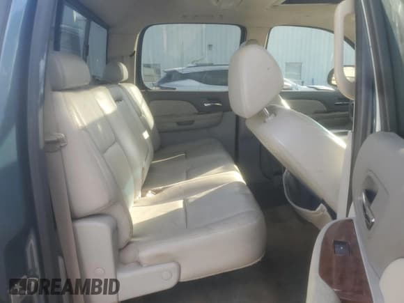 ✅ 2008 Chevrolet Silverado 1500 1LT • VIN: 3GCEK13J08G283646 • Lot: 85551925. Listed on Copart with 191,244 mi. Free auction sales archive from the USA and detailed vehicle history report at DreamBid. Image 10.