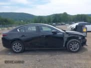 ✅ 2021 Mazda 3 S • VIN: JM1BPAAL0M1313018 • Lot: 42616313. Wystawiony na IAAI z przebiegiem 30 664 mil. Bezpłatny archiwum sprzedaży aukcyjnych z USA i szczegółowy raport historii pojazdu na DreamBid. Zdjęcie 14.