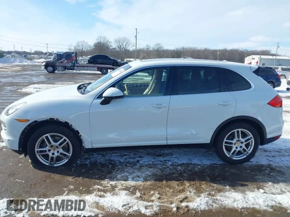 ✅ 2014 Porsche Cayenne • VIN: WP1AA2A2XELA95734 • Лот: 41583908. Опубликован ранее на IAAI с пробегом 95 751 миль. Бесплатный доступ к архиву аукционных продаж из США и подробный отчёт об истории автомобиля на DreamBid. Изображение 14.