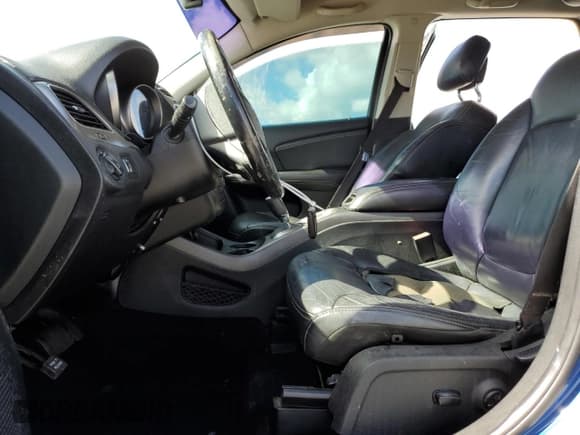 ✅ 2015 Dodge Journey Crossroad • VIN: 3C4PDCGG7FT592550 • Lot: 61183725. Listed on Copart with 184,144 mi. Free auction sales archive from the USA and detailed vehicle history report at DreamBid. Image 7.