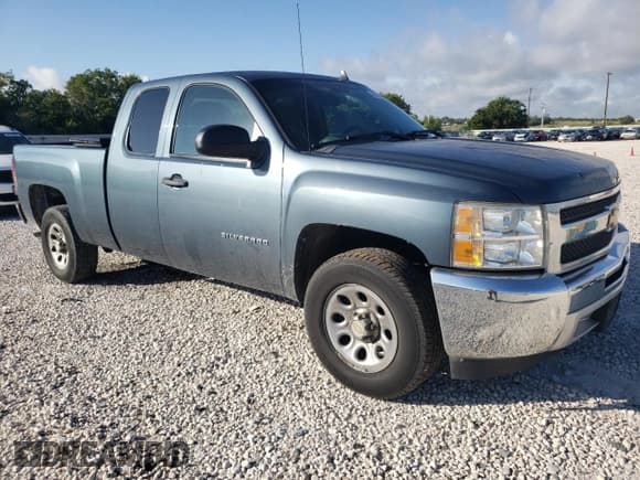 ✅ 2012 Chevrolet Silverado 1500 LS • VIN: 1GCRCREA4CZ119495 • Lot: 66043964. Listed on Copart with 155,811 mi. Free auction sales archive from the USA and detailed vehicle history report at DreamBid. Image 4.