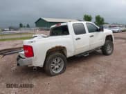 ✅ 2013 Chevrolet Silverado 1500 LT • VIN: 3GCPKSE72DG112942 • Lot: 42868334. Wystawiony na IAAI z przebiegiem Nie podano. Bezpłatny archiwum sprzedaży aukcyjnych z USA i szczegółowy raport historii pojazdu na DreamBid. Zdjęcie 4.