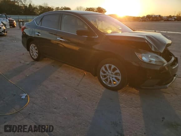 ✅ 2019 Nissan Sentra SR • VIN: 3N1AB7AP1KY436967 • Lot: 90715285. Wystawiony na Copart z przebiegiem 61 877 mil. Bezpłatny archiwum sprzedaży aukcyjnych z USA i szczegółowy raport historii pojazdu na DreamBid. Zdjęcie 4.