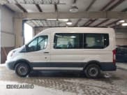 ✅ 2018 Ford Transit Passenger XL • VIN: 1FMZK1CM8JKA27308 • Lot: 41460974. Wystawiony na IAAI z przebiegiem 66 278 mil. Bezpłatny archiwum sprzedaży aukcyjnych z USA i szczegółowy raport historii pojazdu na DreamBid. Zdjęcie 14.
