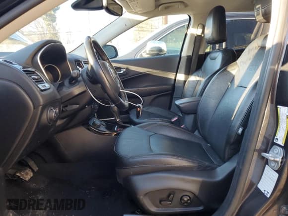 ✅ 2021 Jeep Compass Limited • VIN: 3C4NJDCB8MT604489 • Lot: 88995645. Listed on Copart with 49,357 mi. Free auction sales archive from the USA and detailed vehicle history report at DreamBid. Image 7.