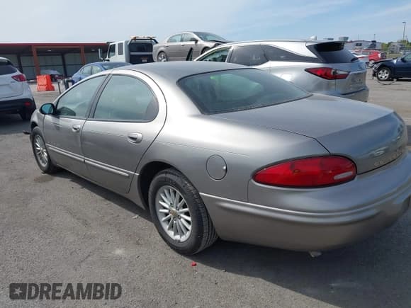 ✅ 1999 Chrysler Concorde • VIN: 2C3HD46J2XH558909 • Lot: 43070725. Listed on IAAI with 118,396 mi. Free auction sales archive from the USA and detailed vehicle history report at DreamBid. Image 14.
