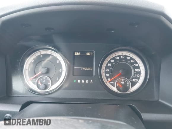 ✅ 2016 Ram 1500 Express • VIN: 1C6RR7FG6GS135659 • Лот: 43866024. Опубликован ранее на IAAI с пробегом 175 846 миль. Бесплатный доступ к архиву аукционных продаж из США и подробный отчёт об истории автомобиля на DreamBid. Изображение 7.