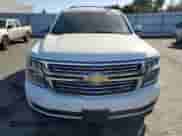 2019 Chevrolet Tahoe Premier с VIN 1GNSKCKJ8KR215870, выставлен на аукционе Copart как лот 67985555 с пробегом 84 891 миль миль и Списание • Salvage title. История ставок и продаж доступна на DreamBid. Изображение 5.