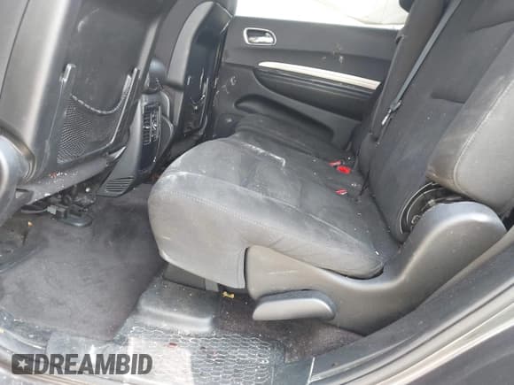 ✅ 2018 Dodge Durango SXT • VIN: 1C4RDHAG5JC431388 • Lot: 42403239. Listed on IAAI with Not provided. Free auction sales archive from the USA and detailed vehicle history report at DreamBid. Image 8.