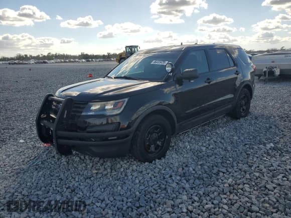 ✅ 2019 Ford Police Interceptor Utility • VIN: 1FM5K8AR4KGB23303 • Lot: 86455435. Wystawiony na Copart z przebiegiem 110 902 mil. Bezpłatny archiwum sprzedaży aukcyjnych z USA i szczegółowy raport historii pojazdu na DreamBid. Zdjęcie 1.