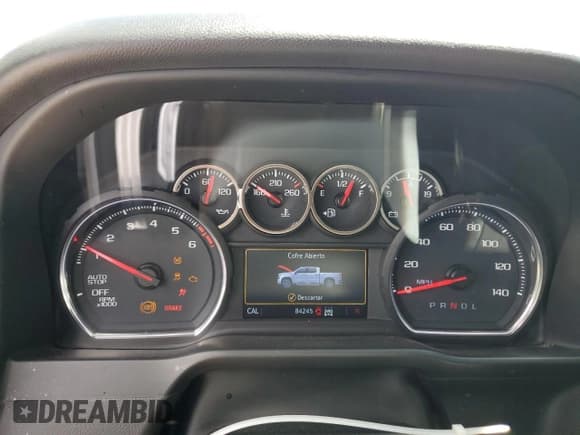 ✅ 2020 Chevrolet Silverado 1500 RST • VIN: 1GCRYEED9LZ361512 • Lot: 70741705. Wystawiony na Copart z przebiegiem 84 245 mil. Bezpłatny archiwum sprzedaży aukcyjnych z USA i szczegółowy raport historii pojazdu na DreamBid. Zdjęcie 9.