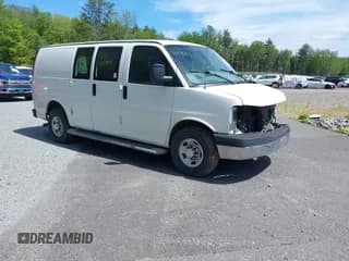 ✅ 2019 Chevrolet Express Cargo • VIN: 1GCWGAFG5K1218772 • Lot: 42178206. Wystawiony na IAAI z przebiegiem 156 571 mil. Bezpłatny archiwum sprzedaży aukcyjnych z USA i szczegółowy raport historii pojazdu na DreamBid. Zdjęcie 1.