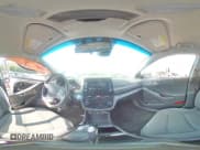 ✅ 2021 Hyundai Ioniq SE • VIN: KMHC75LJ9MU077177 • Лот: 60105725. Опубликован ранее на Copart с пробегом 48 792 миль. Бесплатный доступ к архиву аукционных продаж из США и подробный отчёт об истории автомобиля на DreamBid. Изображение 14.