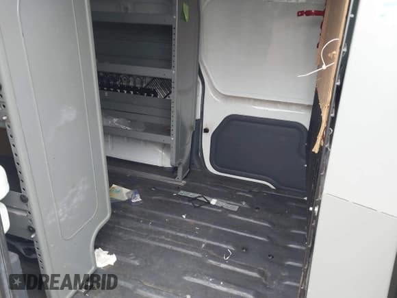 ✅ 2011 Ford Transit Connect XLT • VIN: NM0LS7BN1BT059128 • Lot: 43890110. Wystawiony na IAAI z przebiegiem 251 503 mil. Bezpłatny archiwum sprzedaży aukcyjnych z USA i szczegółowy raport historii pojazdu na DreamBid. Zdjęcie 8.