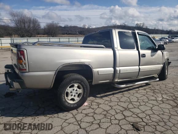 ✅ 2001 Chevrolet Silverado 1500 LS • VIN: 2GCEK19V911147489 • Лот: 43650155. Опубликован ранее на Copart с пробегом Не указан. Бесплатный доступ к архиву аукционных продаж из США и подробный отчёт об истории автомобиля на DreamBid. Изображение 3.