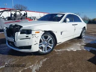 ✅ 2015 Rolls-Royce Ghost • VIN: SCA664S50FUX53044 • Lot: 41884225. Listed on IAAI with 34,778 mi. Free auction sales archive from the USA and detailed vehicle history report at DreamBid. Image 2.