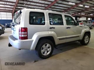✅ 2010 Jeep Liberty Sport • VIN: 1J4PN2GK6AW155311 • Лот: 85867345. Опубликован ранее на Copart с пробегом 85 408 миль. Бесплатный доступ к архиву аукционных продаж из США и подробный отчёт об истории автомобиля на DreamBid. Изображение 3.