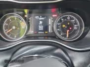 ✅ 2020 Jeep Cherokee Latitude Plus • VIN: 1C4PJLLB8LD611093 • Lot: 41498284. Wystawiony na IAAI z przebiegiem 27 613 mil. Bezpłatny archiwum sprzedaży aukcyjnych z USA i szczegółowy raport historii pojazdu na DreamBid. Zdjęcie 7.