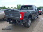 ✅ 2019 Ford F-250 XL • VIN: 1FT7W2B62KEG36595 • Lot: 42514444. Listed on IAAI with 40,464 mi. Free auction sales archive from the USA and detailed vehicle history report at DreamBid. Image 4.