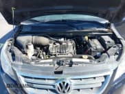 ✅ 2011 Volkswagen Routan SE • VIN: 2V4RW3DG0BR717690 • Lot: 42034312. Listed on IAAI with 131,983 mi. Free auction sales archive from the USA and detailed vehicle history report at DreamBid. Image 10.