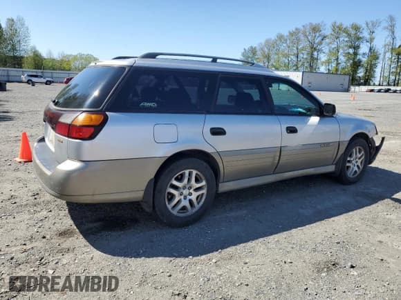 ✅ 2003 Subaru Legacy Outback • VIN: 4S3BH675836623695 • Lot: 54181335. Listed on Copart with 236,103 mi. Free auction sales archive from the USA and detailed vehicle history report at DreamBid. Image 3.