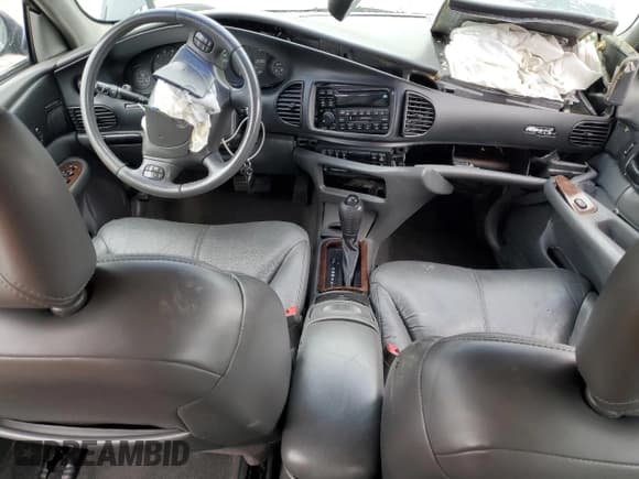 ✅ 2001 Buick Regal LS • VIN: 2G4WB55K911312427 • Lot: 59518915. Listed on Copart with 211,572 mi. Free auction sales archive from the USA and detailed vehicle history report at DreamBid. Image 8.