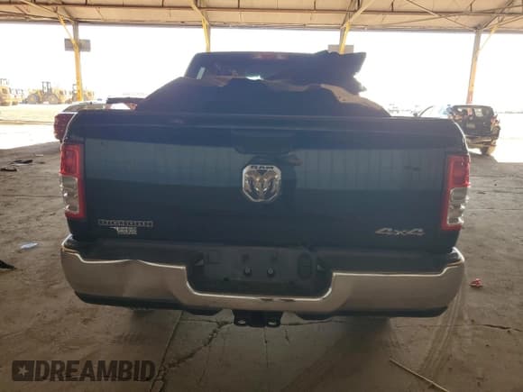 ✅ 2024 Ram 2500 Big Horn • VIN: 3C6UR5DL7RG269685 • Lot: 85379685. Listed on Copart with 16,133 mi. Free auction sales archive from the USA and detailed vehicle history report at DreamBid. Image 6.