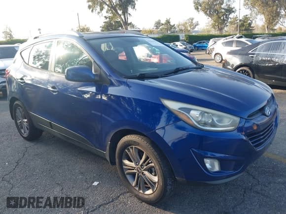 ✅ 2014 Hyundai Tucson SE • VIN: KM8JU3AG8EU795719 • Lot: 43553101. Wystawiony na IAAI z przebiegiem 117 762 mil. Bezpłatny archiwum sprzedaży aukcyjnych z USA i szczegółowy raport historii pojazdu na DreamBid. Zdjęcie 1.