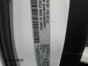 ✅ 2022 Chrysler Pacifica Hybrid Limited • VIN: 2C4RC1S7XNR202971 • Lot: 86085715. Wystawiony na Copart z przebiegiem 40 072 mil. Bezpłatny archiwum sprzedaży aukcyjnych z USA i szczegółowy raport historii pojazdu na DreamBid. Zdjęcie 14.