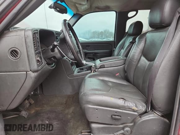 ✅ 2007 Chevrolet Silverado 1500 LT1 • VIN: 2GCEK13Z471139823 • Lot: 91181955. Wystawiony na Copart z przebiegiem Nie podano. Bezpłatny archiwum sprzedaży aukcyjnych z USA i szczegółowy raport historii pojazdu na DreamBid. Zdjęcie 7.