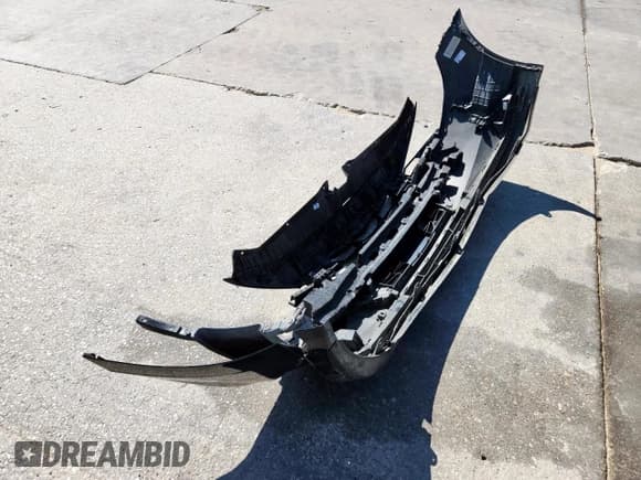 ✅ 2021 Hyundai Elantra SEL • VIN: KMHLS4AG0MU103634 • Lot: 71494625. Listed on Copart with 86,646 mi. Free auction sales archive from the USA and detailed vehicle history report at DreamBid. Image 12.