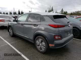 2020 Hyundai Kona SEL z VIN KM8K23AG5LU072577, wystawiony jako Copart lot #42927953 z przebiegiem 13 811 mil mil oraz . Historia ofert i sprzedaży dostępna na DreamBid. Obrazek 2.
