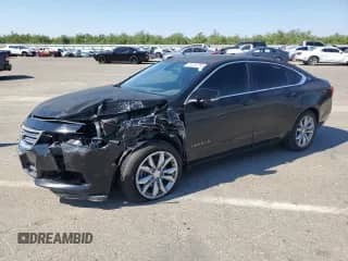 2017 Chevrolet Impala LT z VIN 1G1105S37HU188005, wystawiony jako Copart lot #81751715 z przebiegiem 117 066 mil mil oraz Szkoda całkowita • Salvage title. Historia ofert i sprzedaży dostępna na DreamBid. Obrazek 1.