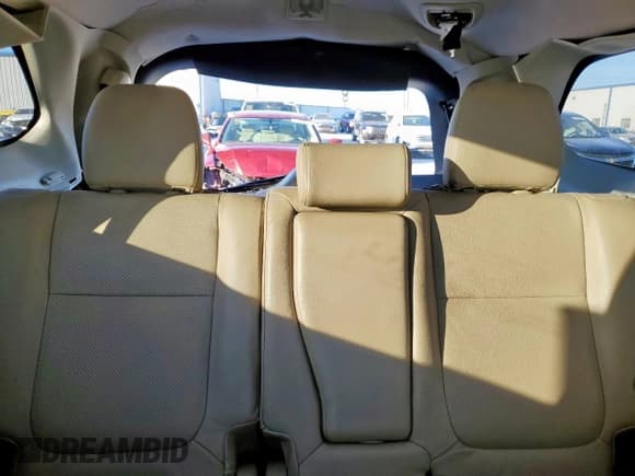 ✅ 2018 Mitsubishi Outlander SE • VIN: JA4AD3A35JZ045610 • Lot: 91407215. Wystawiony na Copart z przebiegiem Nie podano. Bezpłatny archiwum sprzedaży aukcyjnych z USA i szczegółowy raport historii pojazdu na DreamBid. Zdjęcie 10.