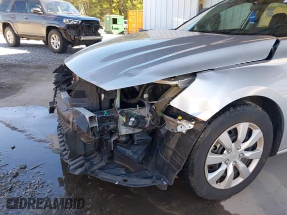 ✅ 2023 Nissan Altima S • VIN: 1N4BL4BV7PN312920 • Лот: 43493075. Опубликован ранее на IAAI с пробегом 60 757 миль. Бесплатный доступ к архиву аукционных продаж из США и подробный отчёт об истории автомобиля на DreamBid. Изображение 6.