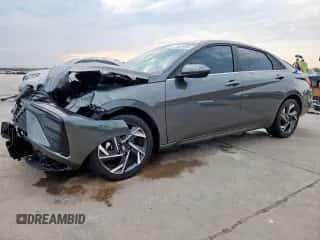 2024 Hyundai Elantra SEL с VIN KMHLS4DG8RU718628, выставлен на аукционе Copart как лот 70371085 с пробегом 18 560 миль миль и Чистый • Clean title. История ставок и продаж доступна на DreamBid. Изображение 1.