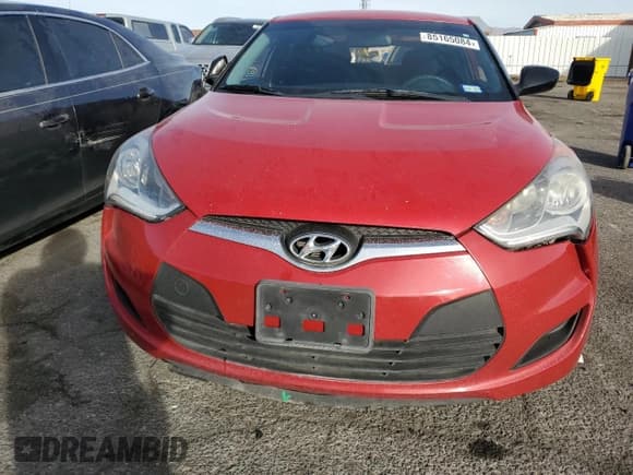 ✅ 2016 Hyundai Veloster • VIN: KMHTC6AD1GU289199 • Lot: 85165084. Wystawiony na Copart z przebiegiem 99 774 mil. Bezpłatny archiwum sprzedaży aukcyjnych z USA i szczegółowy raport historii pojazdu na DreamBid. Zdjęcie 5.