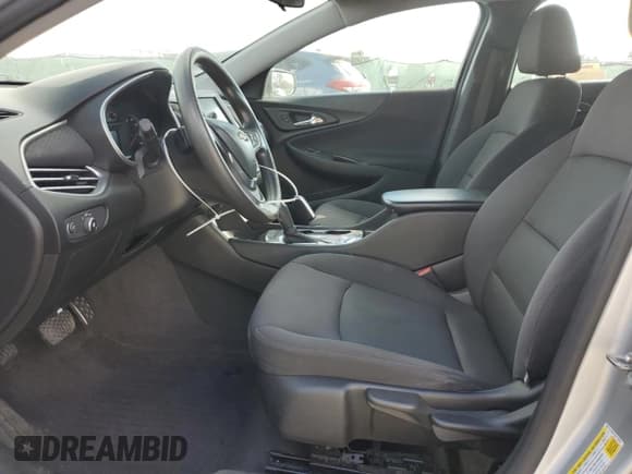 ✅ 2017 Chevrolet Malibu LS • VIN: 1G1ZB5ST5HF178834 • Lot: 91720095. Listed on Copart with 116,564 mi. Free auction sales archive from the USA and detailed vehicle history report at DreamBid. Image 7.