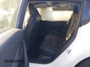 ✅ 2023 Tesla Model 3 • VIN: 5YJ3E1EA7PF714550 • Lot: 43344903. Wystawiony na IAAI z przebiegiem 22 881 mil. Bezpłatny archiwum sprzedaży aukcyjnych z USA i szczegółowy raport historii pojazdu na DreamBid. Zdjęcie 8.