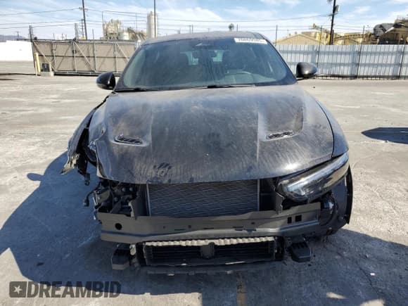 ✅ 2024 Dodge Hornet R/T Plus • VIN: ZACPDFDW2R3A23864 • Lot: 70869945. Listed on Copart with 9,011 mi. Free auction sales archive from the USA and detailed vehicle history report at DreamBid. Image 5.