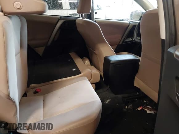 ✅ 2013 Toyota RAV4 LE • VIN: 2T3BFREV8DW024080 • Lot: 42300057. Listed on IAAI with 195,338 mi. Free auction sales archive from the USA and detailed vehicle history report at DreamBid. Image 8.