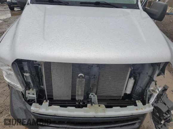 ✅ 2018 Nissan NV Cargo S • VIN: 1N6BF0KM6JN818017 • Lot: 87361064. Wystawiony na Copart z przebiegiem 53 157 mil. Bezpłatny archiwum sprzedaży aukcyjnych z USA i szczegółowy raport historii pojazdu na DreamBid. Zdjęcie 12.