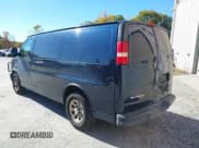 ✅ 2013 Chevrolet Express Cargo • VIN: 1GCSGAFX3D1163188 • Lot: 43479341. Wystawiony na IAAI z przebiegiem 231 720 mil. Bezpłatny archiwum sprzedaży aukcyjnych z USA i szczegółowy raport historii pojazdu na DreamBid. Zdjęcie 3.