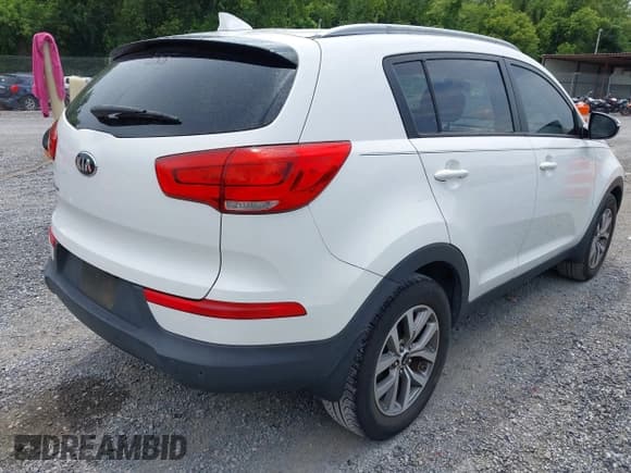 ✅ 2014 Kia Sportage LX • VIN: KNDPB3AC5E7655188 • Lot: 42857769. Wystawiony na IAAI z przebiegiem 94 063 mil. Bezpłatny archiwum sprzedaży aukcyjnych z USA i szczegółowy raport historii pojazdu na DreamBid. Zdjęcie 4.