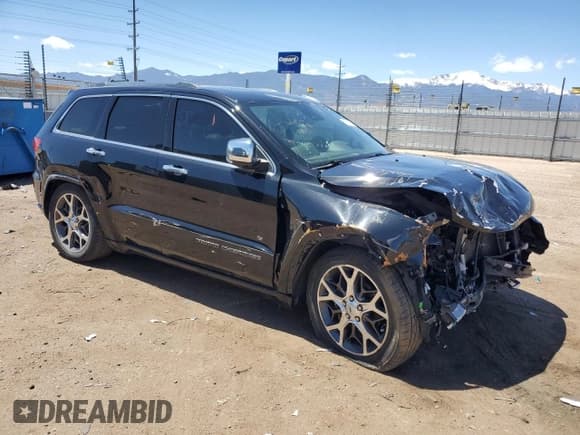 ✅ 2019 Jeep Grand Cherokee Overland • VIN: 1C4RJFCG7KC709686 • Lot: 57207255. Listed on Copart with 73,342 mi. Free auction sales archive from the USA and detailed vehicle history report at DreamBid. Image 4.