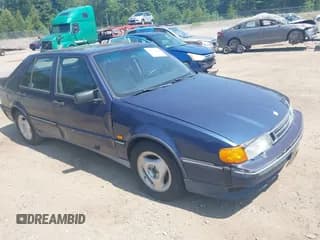 ✅ 1993 Saab 9000 • VIN: YS3CK65B9P1015758 • Lot: 42955994. Wystawiony na IAAI z przebiegiem 114 029 mil. Bezpłatny archiwum sprzedaży aukcyjnych z USA i szczegółowy raport historii pojazdu na DreamBid. Zdjęcie 1.
