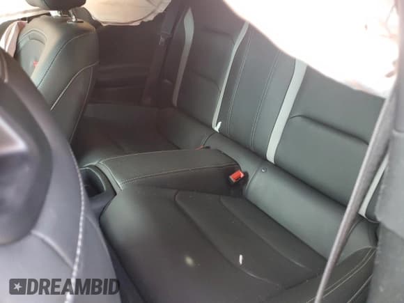 ✅ 2019 Chevrolet Camaro 2SS • VIN: 1G1FH1R79K0141394 • Lot: 91560405. Wystawiony na Copart z przebiegiem 69 259 mil. Bezpłatny archiwum sprzedaży aukcyjnych z USA i szczegółowy raport historii pojazdu na DreamBid. Zdjęcie 10.