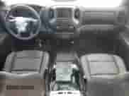 2023 Chevrolet Silverado 1500 Work Truck z VIN 3GCPAAEDXPG104577, wystawiony jako Copart lot #87254095 z przebiegiem 56 191 mil mil oraz Czysty tytuł • Clean title. Historia ofert i sprzedaży dostępna na DreamBid. Obrazek 8.